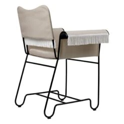 GUBI Tropique Tuoli Hapsuilla, Musta - Udine 12 -Fatboy Emu Kauppa 10101396 B3Q Tropique Dining Chair W Fringes Classic Black Udine Limonta 12