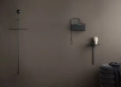 Ferm LIVING Wall Box Kukkalaatikko, Suorakaide, Musta -Fatboy Emu Kauppa 20 18590 dobbeltsidet