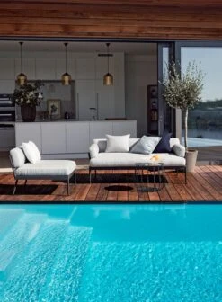 Skargaarden Anholt Nojatuoli -Fatboy Emu Kauppa ANHOLT SOFA LOUNGE CHAIR RESO LOUNGE TABLE