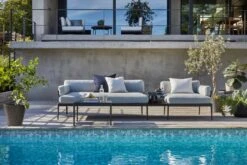 Skargaarden Anholt Nojatuoli -Fatboy Emu Kauppa ANHOLT SOFA LOUNGE CHAIR SIDE TABLE TABLE