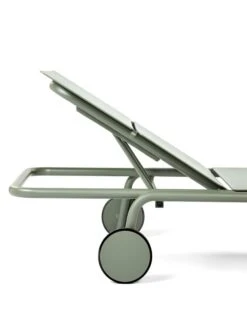 Serax August Aurinkotuoli, Vihreä 11 Serax August Aurinkotuoli, Vihreä -Fatboy Emu Kauppa B5020012Cs18