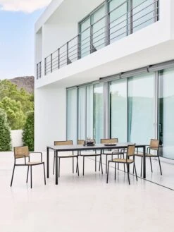 Cane-line Less Tuoli Käsinojilla, Pinottava, Harmaa - Luonnonvärinen Polyr -Fatboy Emu Kauppa CL11430ALDU 3 EE