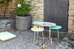 Fermob Cocotte Matala Pöytä, Honey -Fatboy Emu Kauppa COCOTTE BLANC COTON VERT OPALINE GORDES BCJ23 SEBASTIEN EROME 3