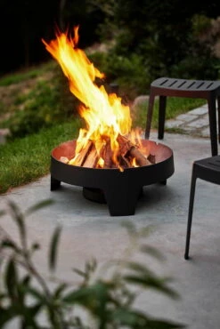 Cane-line Ember Tulisija, Pieni, Musta -Fatboy Emu Kauppa Ember fire pit 3 1600px