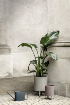 Ferm LIVING Bau Ruukku, Iso, Lämmin Harmaa -Fatboy Emu Kauppa FERM 7306