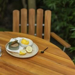 Grythyttan Stålmöbler Nojatuoli A2, Galvanoitu Teräs - Tiikki -Fatboy Emu Kauppa Grythyttan Bord 9A 120 teak