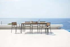 Cane-line Less Tuoli Käsinojilla, Pinottava, Harmaa - Luonnonvärinen Polyr -Fatboy Emu Kauppa Less chair lavagrey french weave core table 210x1001 f7