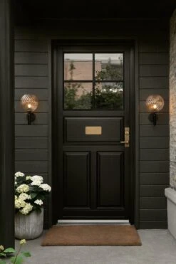 Nuura Miira Outdoor Seinävalaisin, Musta - Kirkas -Fatboy Emu Kauppa NUURA outdoor3235