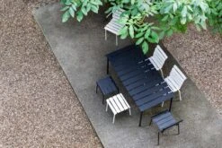 Valerie_objects Aligned Sivupöytä/jakkara, Musta -Fatboy Emu Kauppa VO21 MAARTENBAAS ALIGNED OUTDOOR 4