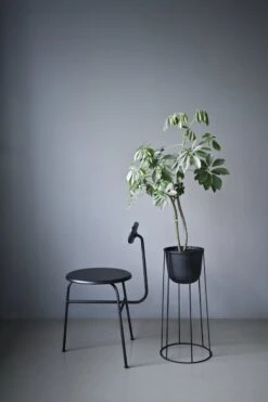 MENU Wire Jalusta, Iso, Musta -Fatboy Emu Kauppa Wire Pot Location 2015 03 Download 300dpi JPG 28RGB29 198764