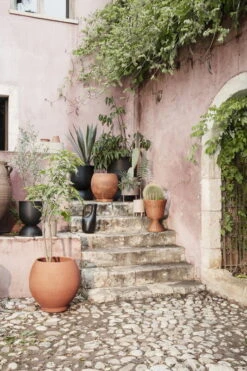 Ferm LIVING Ando Ruukku, L, Terrakotta -Fatboy Emu Kauppa fermLIVING SS22 AndoPot Terracotta image 1