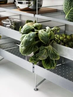 String Furniture String Outdoor Hylly 58 X 30 Cm, Korkea, Galvanoitu -Fatboy Emu Kauppa inspiration string system kitchen metal galvanized upclose 2 portrait